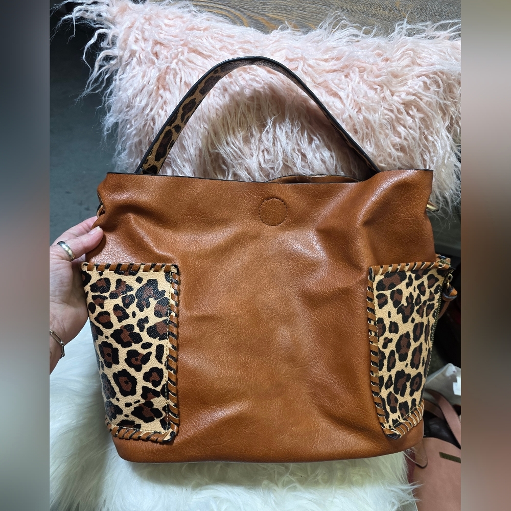 Leopard Accent Tan Leather Tote - Picture 5 of 8